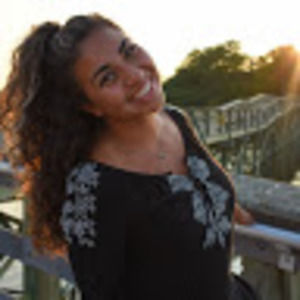 Meet your Posher, Caroline